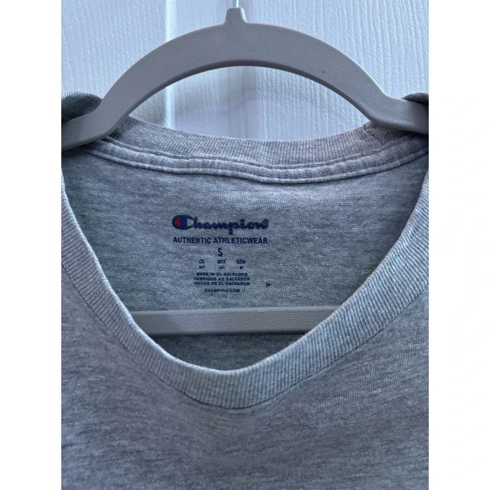 Champion Mens Small Gray Short Sleeve T-shirt Spellout‎ Casual Athletic